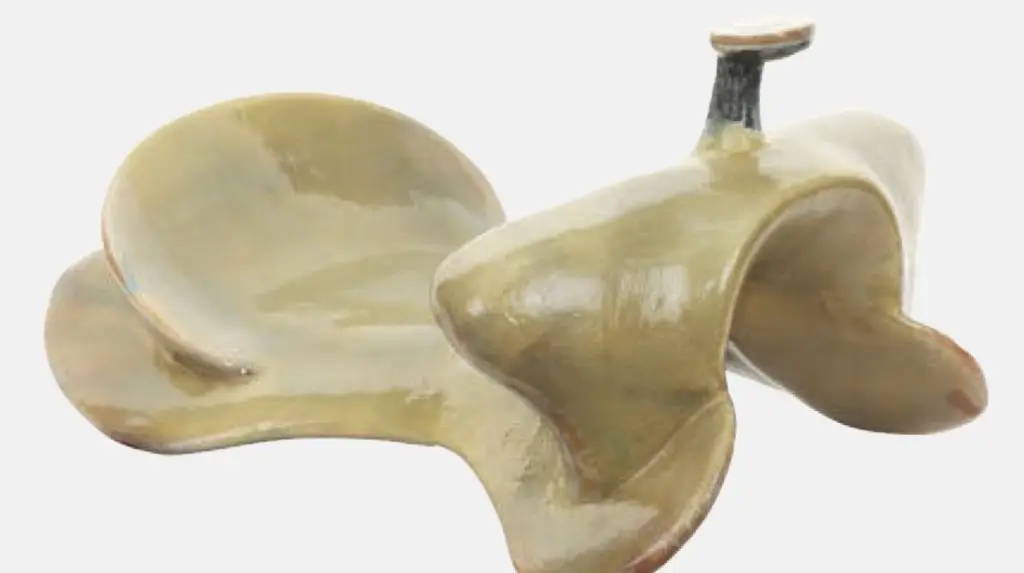 Fitting a Custom Saddle to your horse